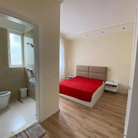 Nr.10 Villa Golem (Tirana)